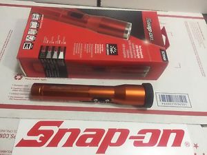 Snap On Tools ORANGE Rechargeable Led Flashlight AND ACCESORIES.
