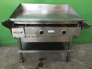 Keating Natural Gas grill 36 inch flat top in working order