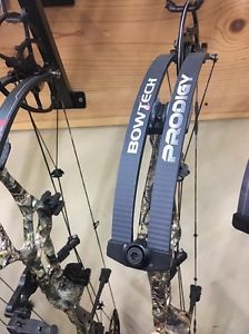 Bowtech Prodigy Camo Rh 60-70 BRAND NEW