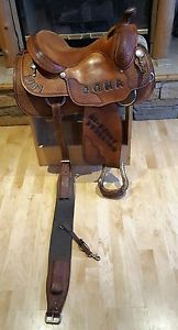 Jim Taylor Trophy Reining Saddle John Hoyt Size 15 1/2 Semi Quarter Horse Bar