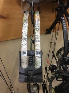Bear Escape SD Rh Camo BRAND NEW 40-55# 24-26.5"