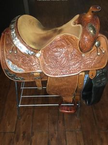15" Western Show Saddle Tex Tan By Yoakum Hereford Brand TOUCH OF CLASS II