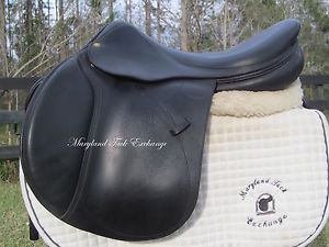18.5" Devoucoux Biarritz CALF close contact jumping saddle-RARE BLACK COLOR!
