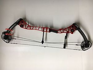Mathews Comp X Target Bow
