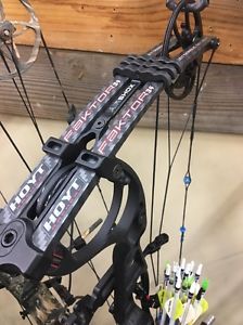 Hoyt Factor 34 Blackout 60-70 29-31