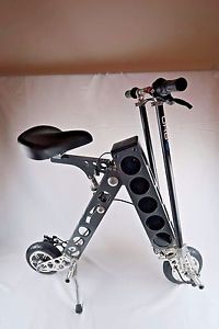 URB-E Electric Scooter - Black Label  Missing Key And Charger Working*