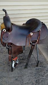 Cowboy Collection Cutting Saddle 16.5"