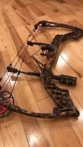 Mathews Z7 Xtreme + Accessories + Easton Axis HIT Arrows