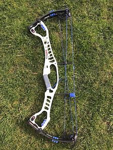 Hoyt Pro Edge Elite 40-50 29" And 29 1/2"