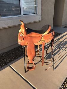 17" Circle Y Trail Saddle In Good Condition