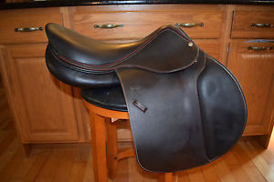 Devoucoux Biarritz 18" Seat Dark Brown 3A French Jumping Saddle Hunter Buffalo S