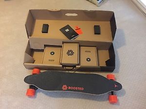 Boosted Board v2 Dual+ Electric Skateboard