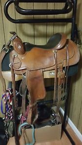 Martin all around Trail Saddle 16 seat FQHB