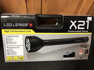 LED Lenser X21 Flashlight Torch With Shoulder Strap & Carry Case Brand New