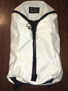 Mystery Ranch Laptop Backpack Carry Bag Metallic White