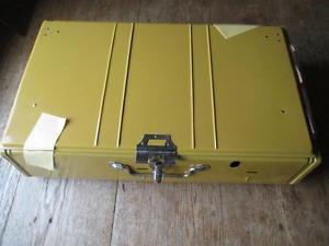 COLEMAN "GOLD BOND" STOVE - NOS - NEVER REMOVED FROM BOX - 413G704