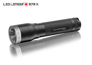 LED LENSER M7RX Torcia elettrica con batteria - High Performance Line