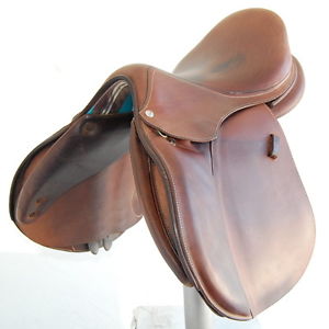 17" VOLTAIRE STUTTGART SADDLE (SO22471) GOOD CONDITION!! - DWC