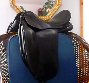 M. Toulouse  " Aachen " Dressage Saddle 17.5 Inch  REDUCED