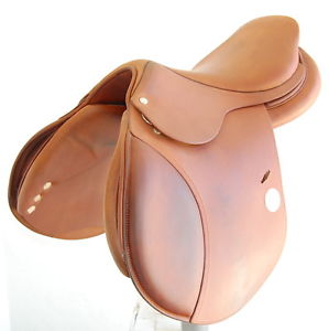 17" MEYER SADDLE (SO23608) VERY GOOD CONDITION!! - DWC
