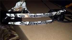 Mathews Solocam No Cam HTR 29" 70 lbs.