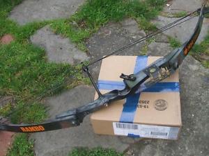 *HOYT-EASTON RAMBO II FIRST BLOOD COMPOUND BOW*Vintage 80's Replica*