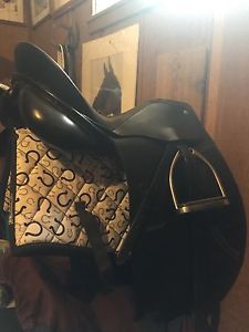 Passsier Optimum Dressage Saddle 17.5" Wide