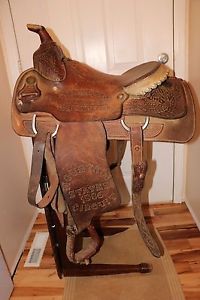 Court's western saddle
