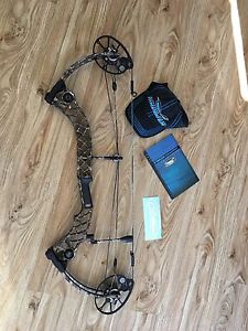 Mathews Chill R `