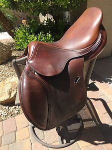 Antares Saddle 16.5"