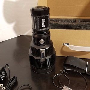 NO BATTERIES! Nitecore TM36 1800 Lumen LED Search Light Flashlight NITE-TM36