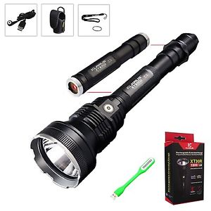 Klarus XT30R CREE XHP35 HI D4 LED1800 Lumens 18650 Tactical Rechargeable Flas...