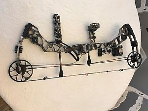 Mathews No Cam HTX Right Handed 29" 60-70 LB Bow