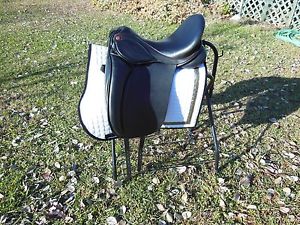 Sheryl Lemke SDL Magic dressage saddle