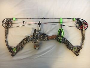Mathews Z7 Left Hand Bow 65/28 With Extras Plus Plano Hard Case