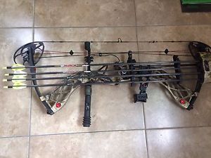 Bowtech Carbon Overdrive (slightly used 200+ shots)