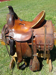 16" Western Star Ranch Roping Saddle - Matching Saddle Bags