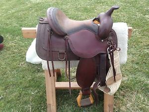 Circle Y Flex Lite Saddle, 15" Seat