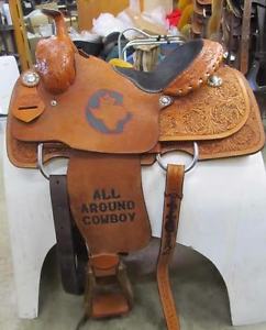 Twister 15'' Roping Team Roper Saddle USED