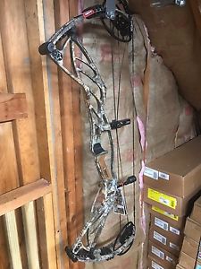 Hoyt Defiant 30 Bow