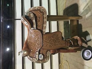 Used Dale Chavez Show Saddle With Headstall 17"