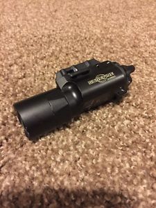 Surefire X300U-A Ultra Flashlight