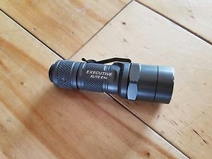 Surefire E1E Executive Elite Flashlight