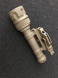 Surefire TAN FDE M620V IR/Led white RARE M600