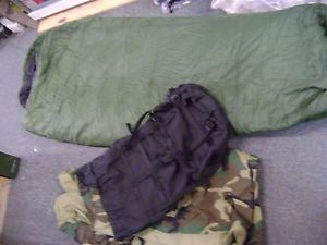 NEW 4 Piece Modular Sleep System MSS USGI  Military Sleeping Bags with Bivy VGC