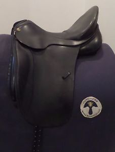 SOMMER 18" MW ESPIRIT DRESSAGE SADDLE 0463
