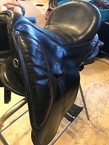 RL Watson Flex Panel Saddle- Memory Foam Seat