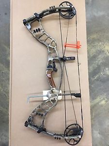New Hoyt Nitrum 30 Realtree