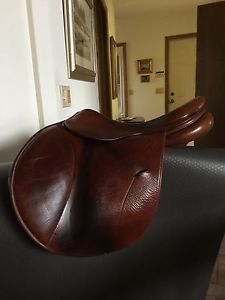 Antares jumping saddle