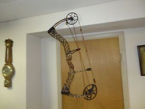 mathews creed 28.5in 60-70lbs NEW